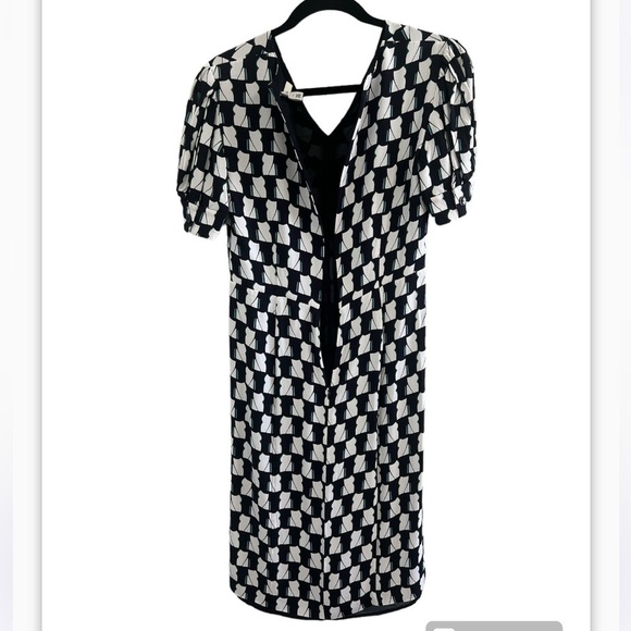 Lewit Navy Blue and White Dress - Picture 8 of 11